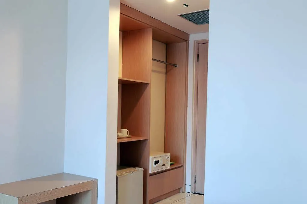 Reddoorz Plus Near Lippo Mall Kuta Kuta  Indonesia