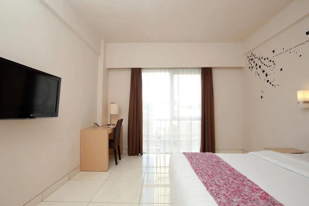 Reddoorz Plus Near Lippo Mall Kuta Kuta  Hotel Kuta (Bali)